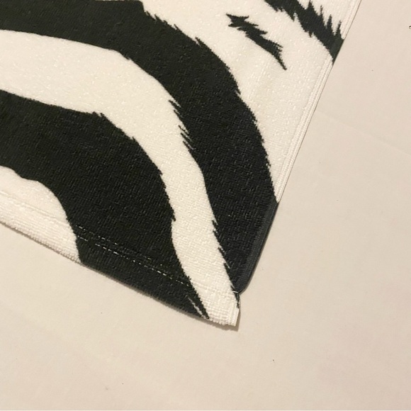 Disney Home Lion King Simba Towel - Picture 4 of 16